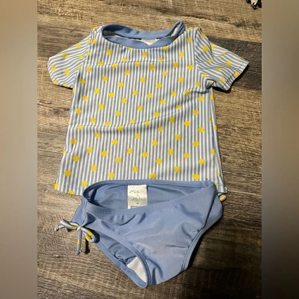 BUNDLE !! Bathing suit 3T and 4T. #1